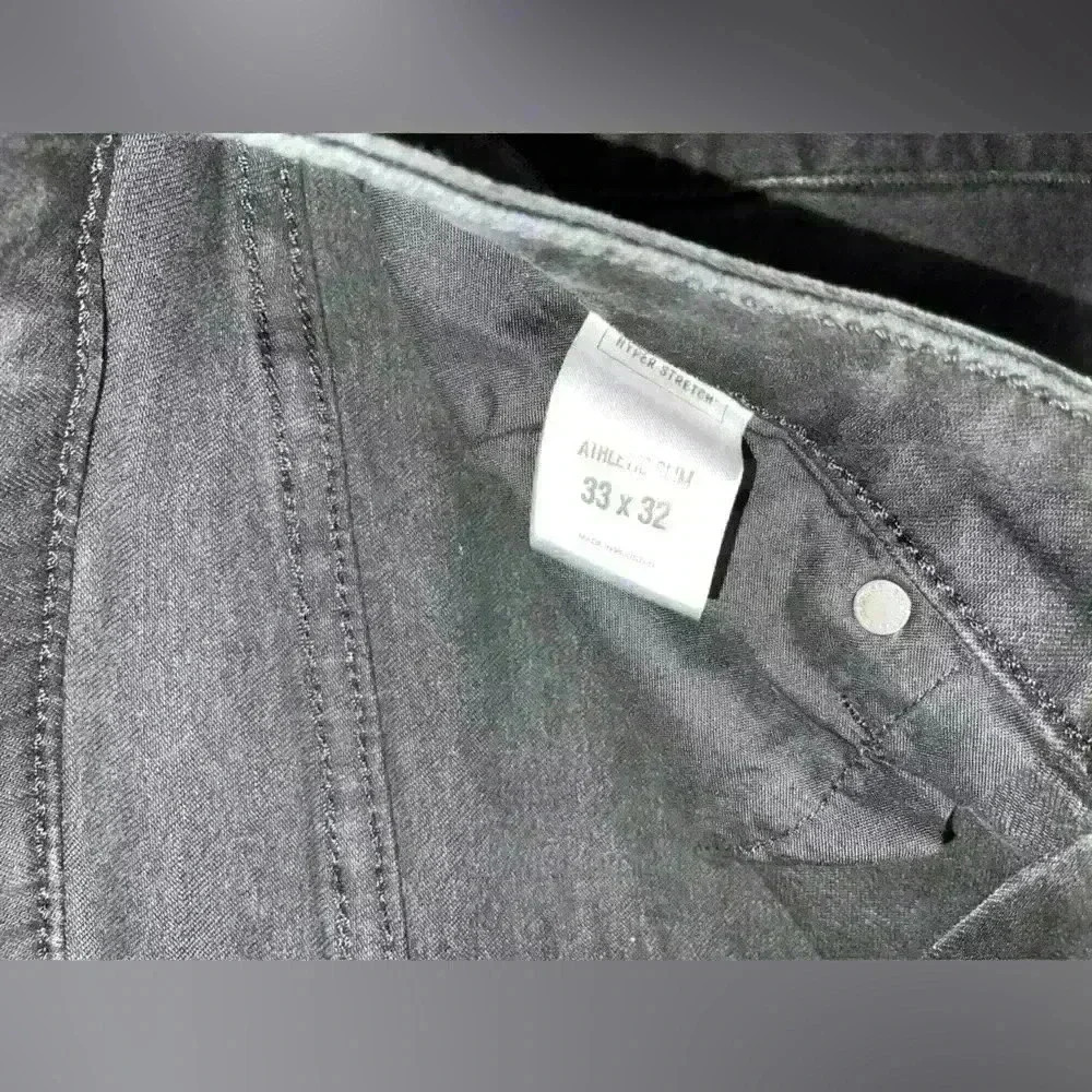 Express Men's Athletic Fit Jeans - Picture 2 of 3